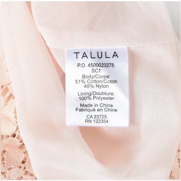 Aritzia Talula Light Peach Eyelet Tank  Top Boho Floral Sleeveless Top Medium - Picture 7 of 7